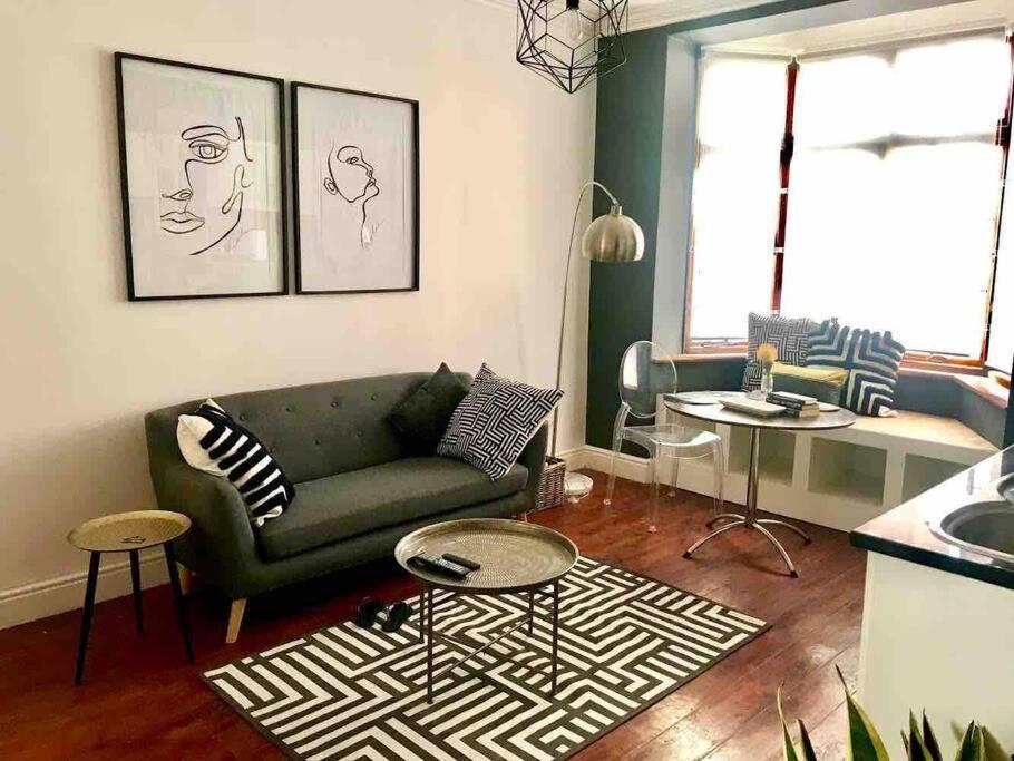 1-Bedroom Sea Point Gem - Perfect Location! Le Cap Extérieur photo