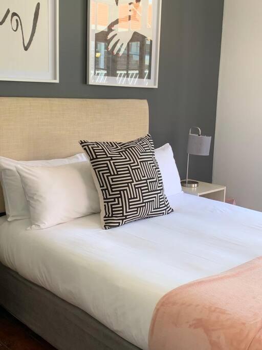 1-Bedroom Sea Point Gem - Perfect Location! Le Cap Extérieur photo