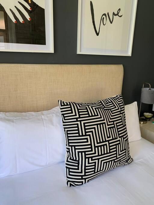 1-Bedroom Sea Point Gem - Perfect Location! Le Cap Extérieur photo